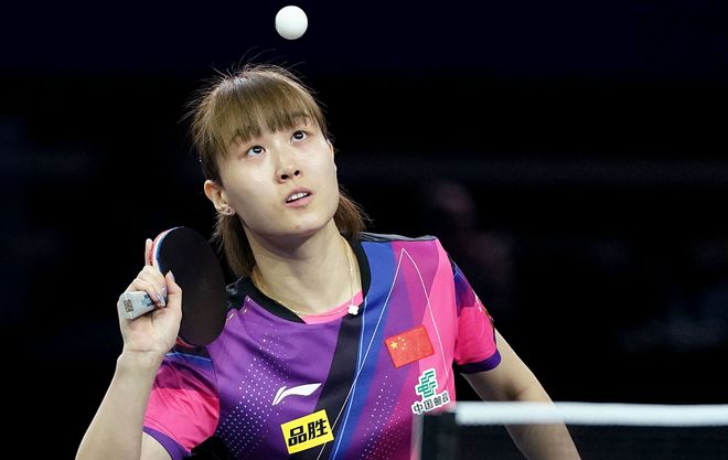 都在等待一 都在等待一