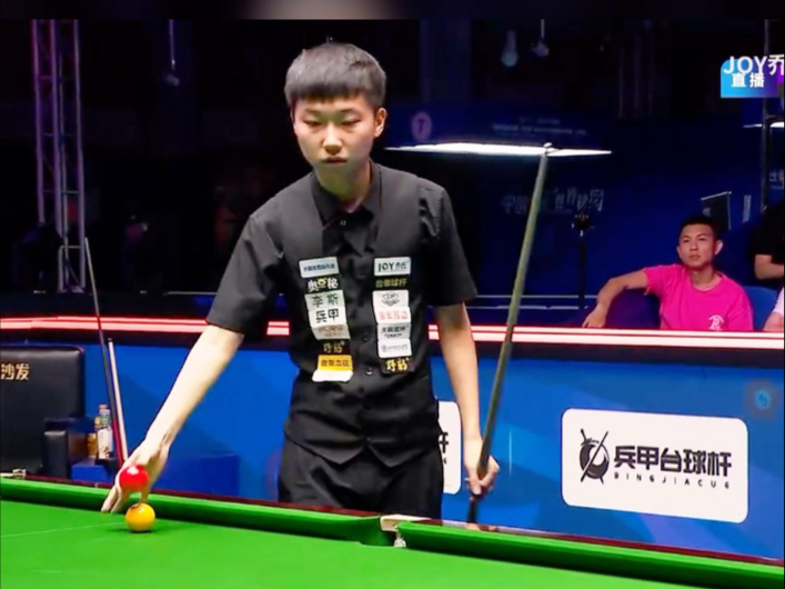 防运动员的 防运动员的